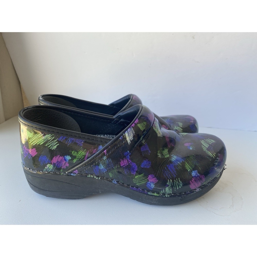 Dansko Professional Clogs Multi Scribble Patent Leather Black Neon Sz 39 US 8.5